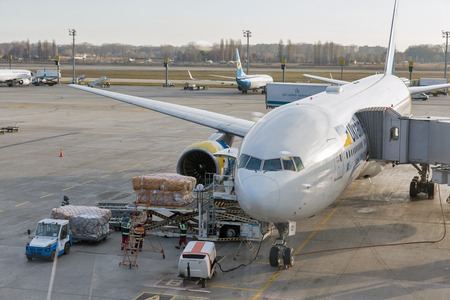 BORYSPIL, UKRAINE - NOVEMBER 13, 2018: Ukraine International Airlines Boeing 777-200 in Boryspil International Airport. It is countrys largest airport, serving majority of its passenger air traffic.のeditorial素材