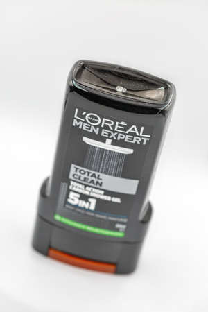 KYIV, UKRAINE - NOVEMBER 17, 2020: L'Oreal Paris Men Expert 5 in 1 shampoo and shower gel on white. It is a French company headquartered in Clichy, Hauts-de-Seine, world's largest cosmetics producer.のeditorial素材