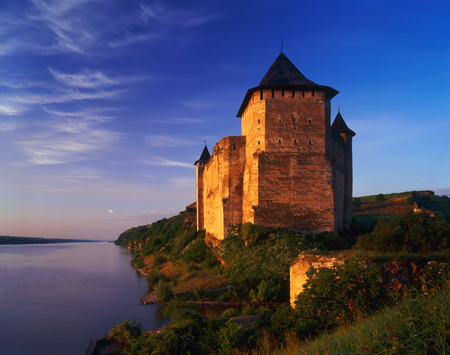 Hotinskaya fortress (Ukrainian Hotinska Fortress, room. Cetatea Hotinului) - Fortress X-XVIII centuries, situated in the city of Chernivtsi, Ukraine. のeditorial素材