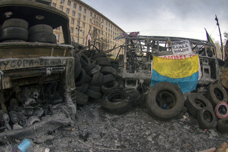 Kiev, Ukraine - January 27, 2014: Temporary truce after-death battles and demonstrators lull, both sides are in their positions, while preparing for the possibility to take the offensive.のeditorial素材