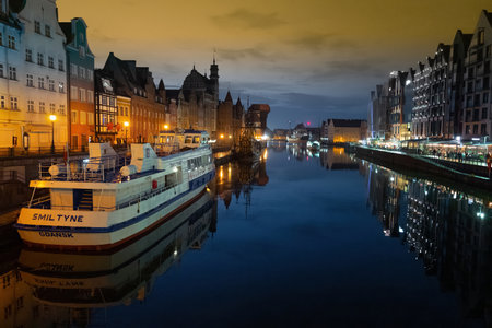 2022-06-09 old town of Gdansk and Motlawa river at night, Poland
