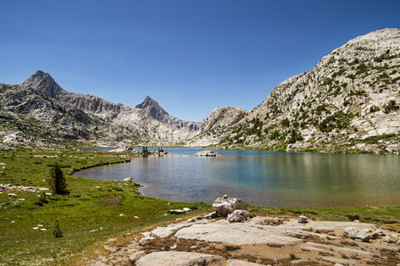 Evolution lake and Mount Spenser in Evolution Basin in the Sierra Nevada Mountainsの写真素材