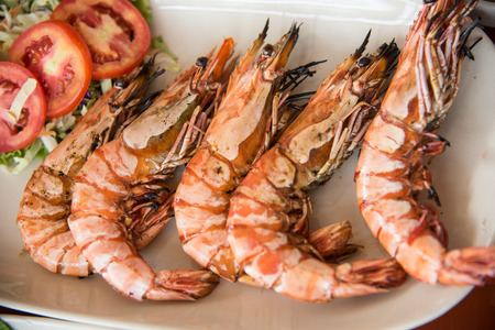 closed up the grilled prawn in restaurantの写真素材
