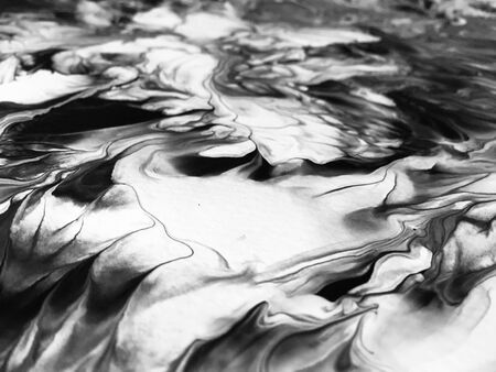 Close Up Black And White Colors Fluid Pouring Abstract Art Acrylic Painting Texture Backgroundの写真素材