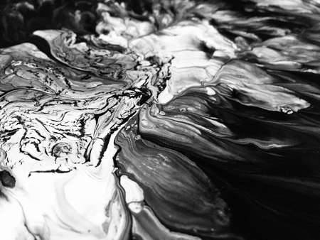 Close Up Black And White Colors Fluid Pouring Abstract Art Acrylic Painting Texture Backgroundの写真素材