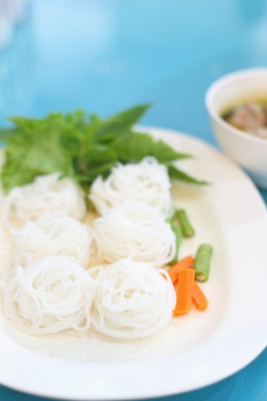 The noodles and red curry