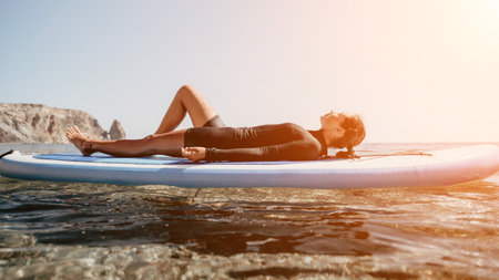Paddleboarding Relaxation Woman Oceanの写真素材
