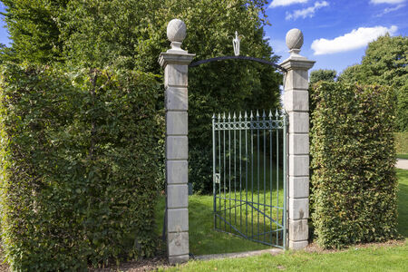 Gate in the Herrenhausen Gardens in Hannoverのeditorial素材