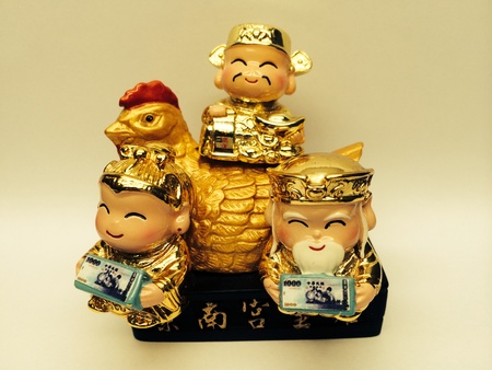 Chinese ceramic figure の素材