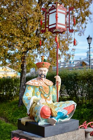 Statue on Chinese Grand Bridge 1785, it is reconstructed in 1860 in Alexander Park, Tsarskoye Selo, Pushkin, Saint Petersburg, Russia.の写真素材