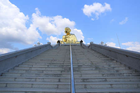 Monk statue in wat lahanrai at rayong, thailandの写真素材