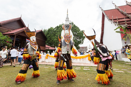 Thailand June 27: Phitakhon festival Phitakhon masks and dance to show festival on june 27 ,2015 in loei province of thailandのeditorial素材
