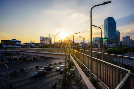 Bangkok, Thailand - Novvember 16, 2020: Overpass at sunset with Bangkok city.のeditorial素材
