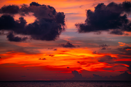 Nature landscape beautiful Light Sunset or sunrise over sea,Colorful clouds dramatic sky seascape,Amazing clouds in sunset sky backgroundの写真素材