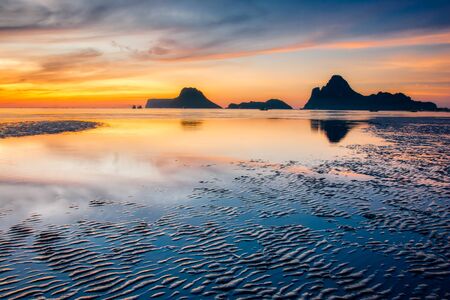 HDR photo. The beauty of the morning before the sunrise on the beach, Prachuap Khiri Khan Bay, Thailandの写真素材