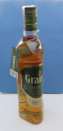 EDINBURGH, SCOTLAND, UK - CIRCA FEBRUARY 2016: Glenn Grant Scotch whisky bottleのeditorial素材