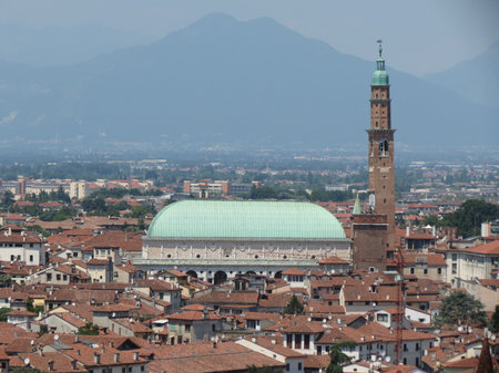 VICENZA, ITALY - CIRCA JULY 2022: Vicenza city centre with Palladian Basilica and medieval town towerのeditorial素材
