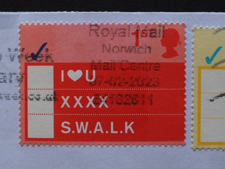 LONDON, UK - AUGUST 09, 2023: a 1st class stamp printed by United Kingdom showing I love you xxxx swalkのeditorial素材