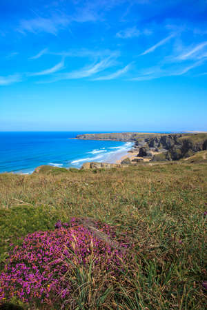 Bedruthan Steps (England), UK - August 13, 2015: Bedruthan Steps beach and coast, Cornwall, United Kingdom.のeditorial素材