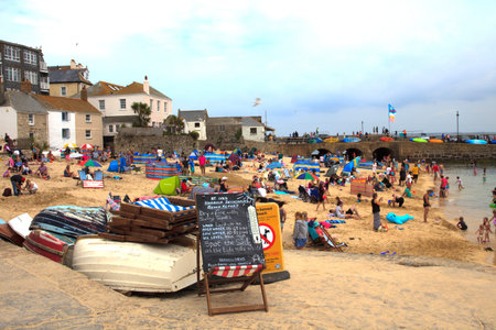 St. Ives (England), UK - August 13, 2015: St. Ives beach, Cornwall, United Kingdom.のeditorial素材