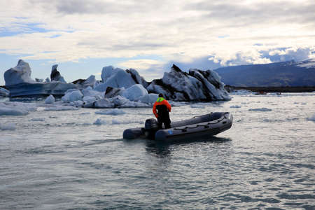 Jokulsarlon / Iceland - August 29, 2017: A Zodiac boat in Glacier Lagoon, Iceland, Europeのeditorial素材