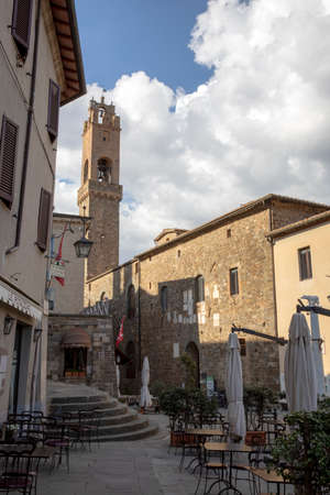 Montalcino (SI), Italy - August 15, 2021: Montalcino village and houses view, Tuscany, Italyのeditorial素材