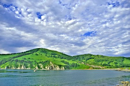  Bay Transparent before a storm against cloudsの写真素材