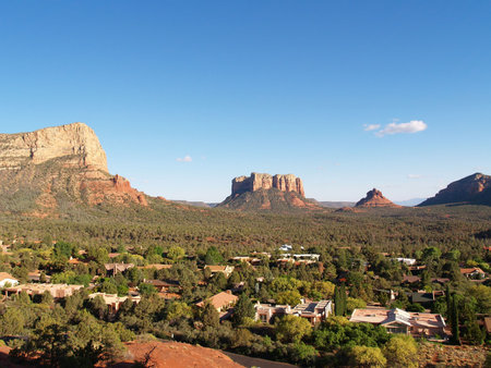 Suburban development in Sedona, Arizonaの写真素材