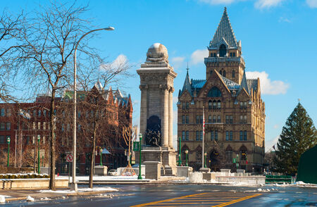 Clinton Square in Syracuse, NY, with Soldiers and Sailors Monument and Christmas tree ready for the holiday seasonのeditorial素材