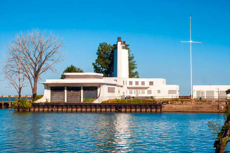 CLEVELAND, OH - SEPTEMBER 14, 2015: The old coast guard station sits abandoned on Cleveland's lakeshore, waiting to be repurposed and renovated by the Metroparks division. It is a popular hangout spot.のeditorial素材