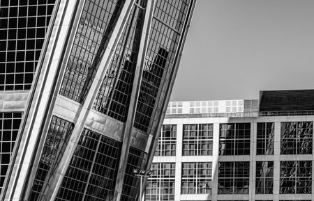 B&W skyscraper in Madrid, torres kio