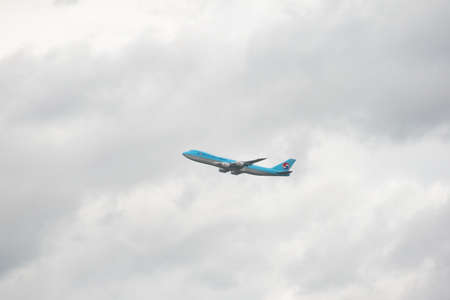 San Sebastian de los Reyes, Madrid, Spain; 02/05/2020: Airplane of the company Korean Air (biggest south korean airline) flying during the coronavirus alert stateのeditorial素材