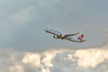 Madrid, Spain; 09-25-2021: Airbus A321 aircraft of the Turkish Airlines airline flying shortly after take offのeditorial素材