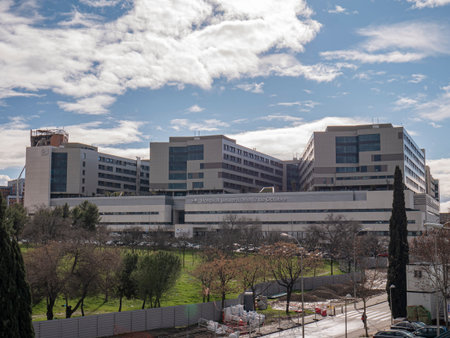 Madrid, Spain; 02-03-2026: View of the impressive and modernist main facade of the new technical and hospitalization block of the 12 de Octubre University Hospitalのeditorial素材
