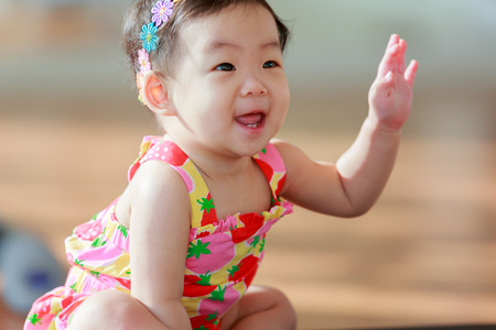 Young girl say hiの写真素材