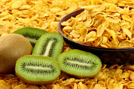 Cornflakes and kiwi fruitの写真素材