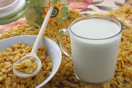 Cornflakes and milk 