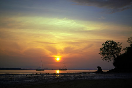 Krabi, Thailand - August13, 2016 : small island in Krabi, Thailand.のeditorial素材