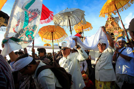 Parangkusumo, Yogyakarta, Indonesia, March 11, 2018. Hindus perform  Melasti ceremony as a symbol of sanctifying the hearts ahead of Silent Day.のeditorial素材