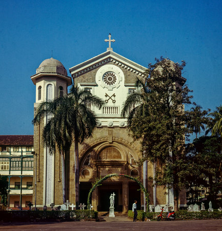 Beautiful architectural building of Saint Peters Church in Bandra Mumbai state Maharashtra India 03/16/2017のeditorial素材