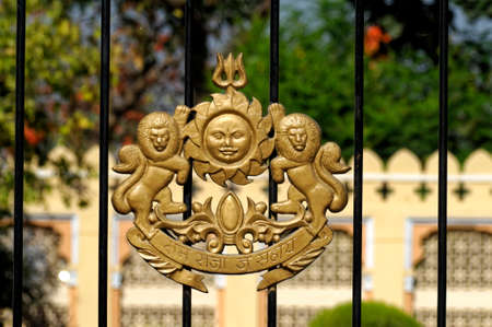 Royal emblem on gate of hotel at Orchha district Niwari state Madhya Pradesh India 03 14 2010のeditorial素材