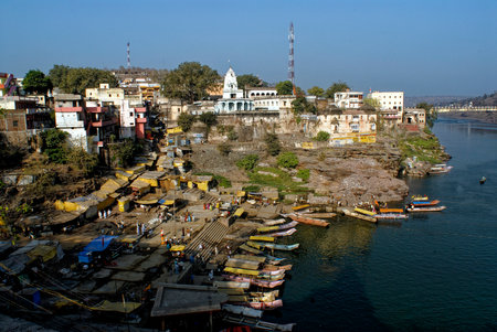 Morning light on ghat of holy place Omkareshwar district Khandva state Madhya Pradesh India Asia 02 09 2007のeditorial素材