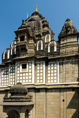 Maheshwar temple of Hindu God Shiva built by rani Ahilyabai Holkar at Maheshwar near holy Narmada River state Madhya Pradesh India Asia 03 02 2008のeditorial素材