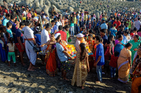 Ganpati idol immersion at Dadar Mumbai state Maharashtra India 09 17 2018のeditorial素材