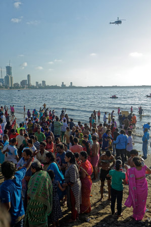 People observe Ganpati immersion process during Ganpati festival in Mumbai state Maharashtra India 09 17 2018のeditorial素材
