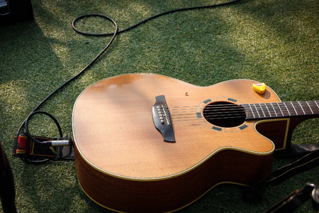 Guitar in the gardenの写真素材