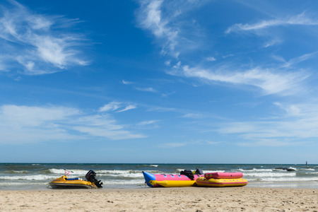 The banana boat,jet ski and beautiful sky at the beach in Thailand  Ãï¿½ÃÂ Ãï¿½ÃÂ¸Ãï¿½ÃÂ£Ãï¿½ÃÂ Ãï¿½ÃÂ¸Ãï¿½ÃÂ«Ãï¿½ÃÂ Ãï¿½ÃÂ¸Ãï¿½ÃÂ±Ãï¿½ÃÂ Ãï¿½ÃÂ¸Ãï¿½ÃÂªÃï¿½ÃÂ Ãï¿½ÃÂ¸Ãï¿½ÃÂ Ãï¿½ÃÂ Ãï¿½ÃÂ¸Ãï¿½ÃÂ²Ãï¿½ÃÂ Ãï¿½ÃÂ¸ÃÂ¯ÃÂの写真素材