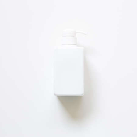 Shampoo bottle on white background. top viewの写真素材