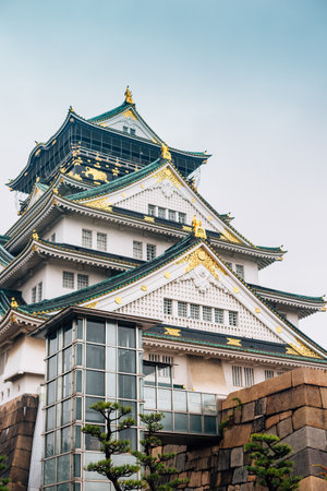 Osaka Castle at rainy day in Japanのeditorial素材