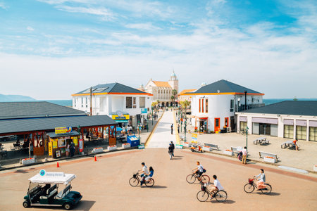 Fukuoka, Japan - May 24, 2015 : Momochi beach in summer dayのeditorial素材